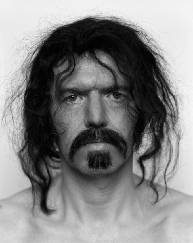 Anton Corbijn: IKOИEN