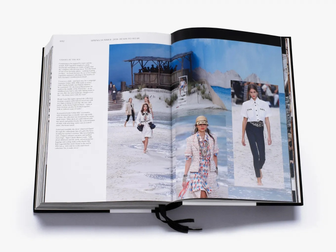 Chanel Catwalk: The Complete Collections