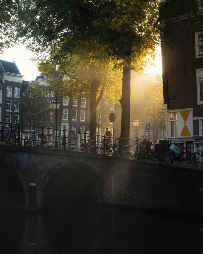 Gosse Bouma: A New Light on Amsterdam