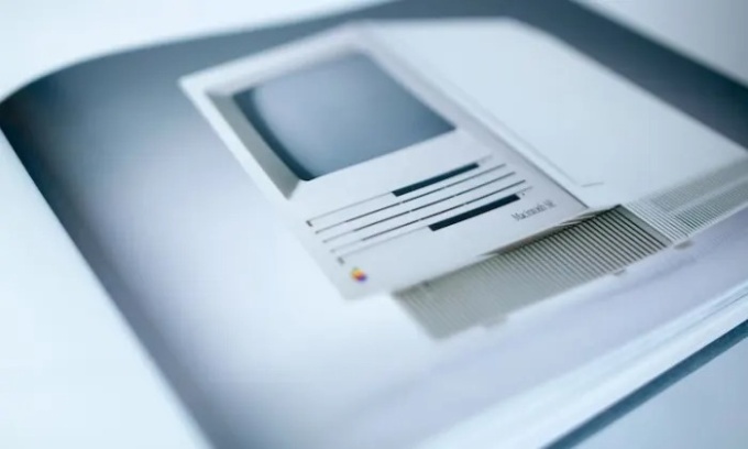 ICONIC - A Photographic Tribute to Apple Innovation ICONIC - A Photographic Tribute to Apple Innovation