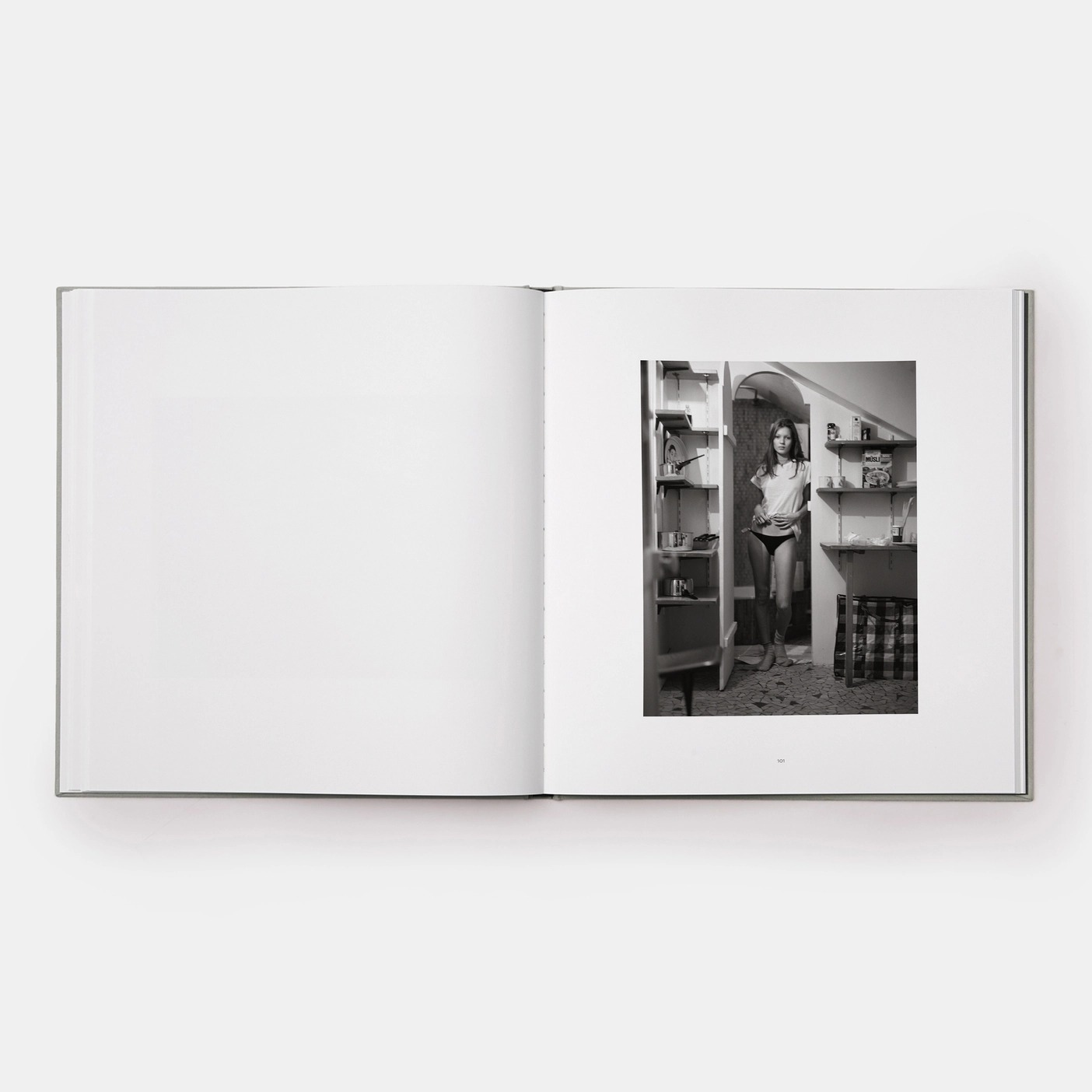 希少 / 初版】KATE by Mario Sorrenti Kate by Mario Sorrenti