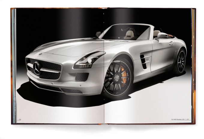 The Mercedes-Benz 300 SL Book